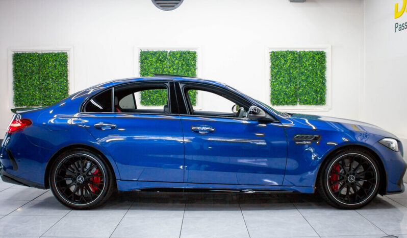 2024 MERCEDES-BENZ AMG C 63 S E full