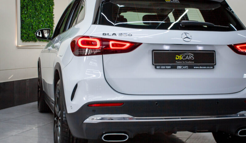 2021 MERCEDES-BENZ GLA 200 A/T full