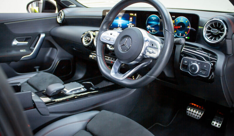 2021 MERCEDES-BENZ CLA220d A/T full