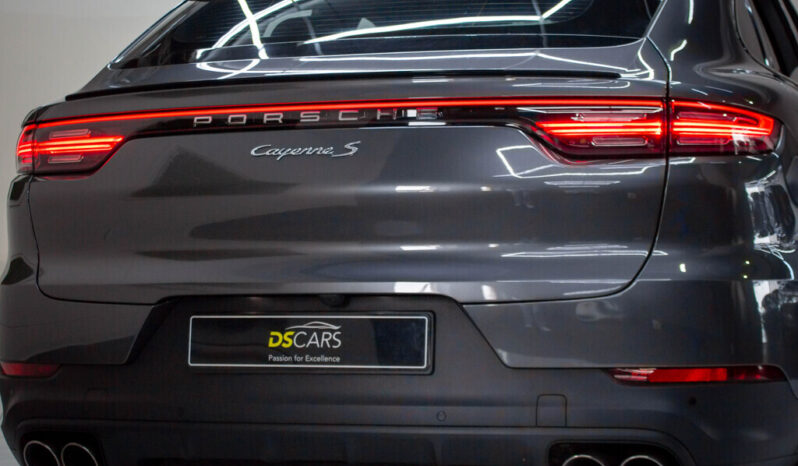 2020 PORSCHE CAYENNE S COUPE full