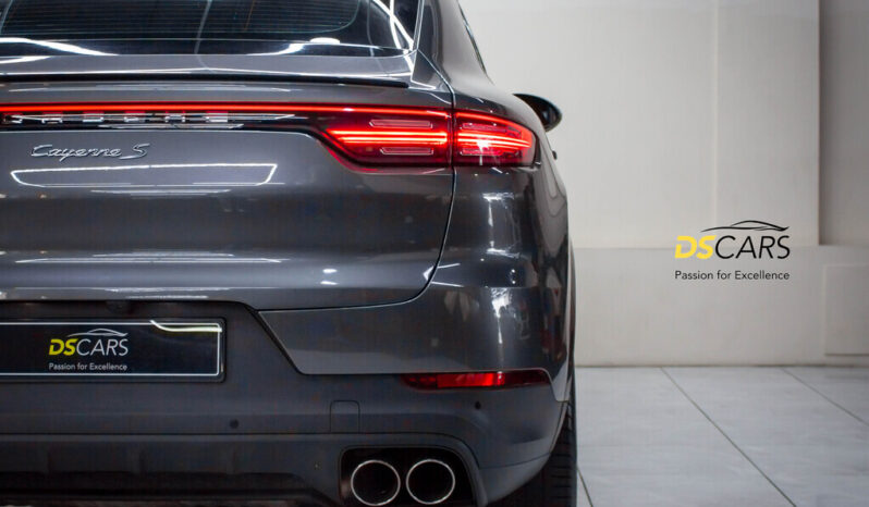 2020 PORSCHE CAYENNE S COUPE full