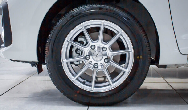 2026 SUZUKI ERTIGA 1.5 GA full