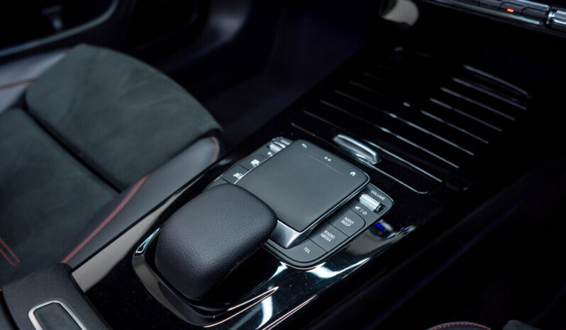 2021 MERCEDES-BENZ CLA220d A/T full