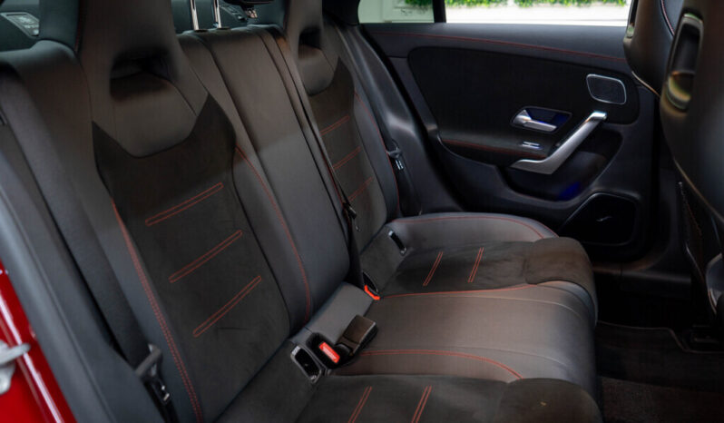 2021 MERCEDES-BENZ CLA220d A/T full