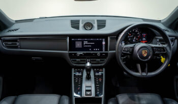 2023 PORSCHE MACAN full